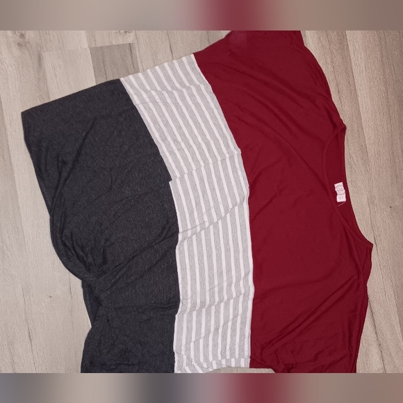 Maurices 3-design dress shirt - Picture 1 of 1